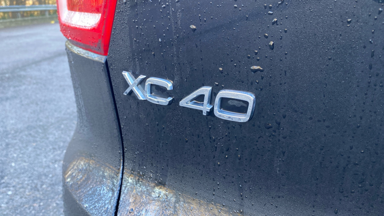 Volvo XC40 2.0 B3P Core 5dr Auto Petrol Estate